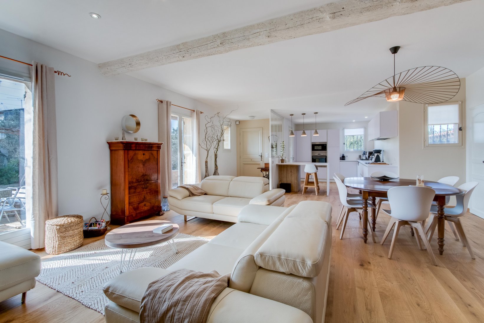 Décoration cuisine salon séjour décoration d'intérieur Arti's Design villa Pont de Crau Bouches du Rhône